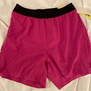 Men’s small 5’ running shorts.